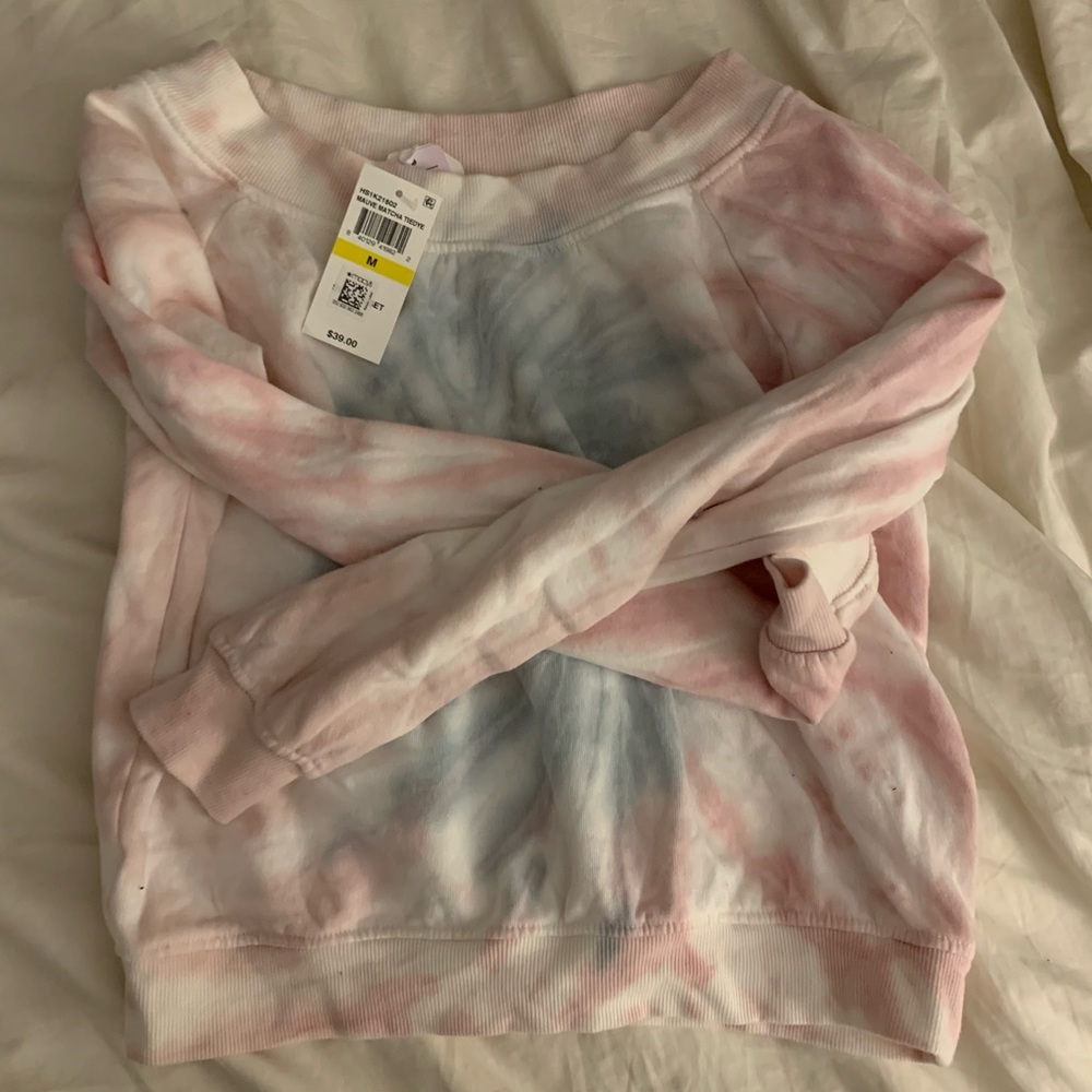 NWT HIPPIE ROSE TIE DYE CROPPED SWEATSHIRT - SIZE M